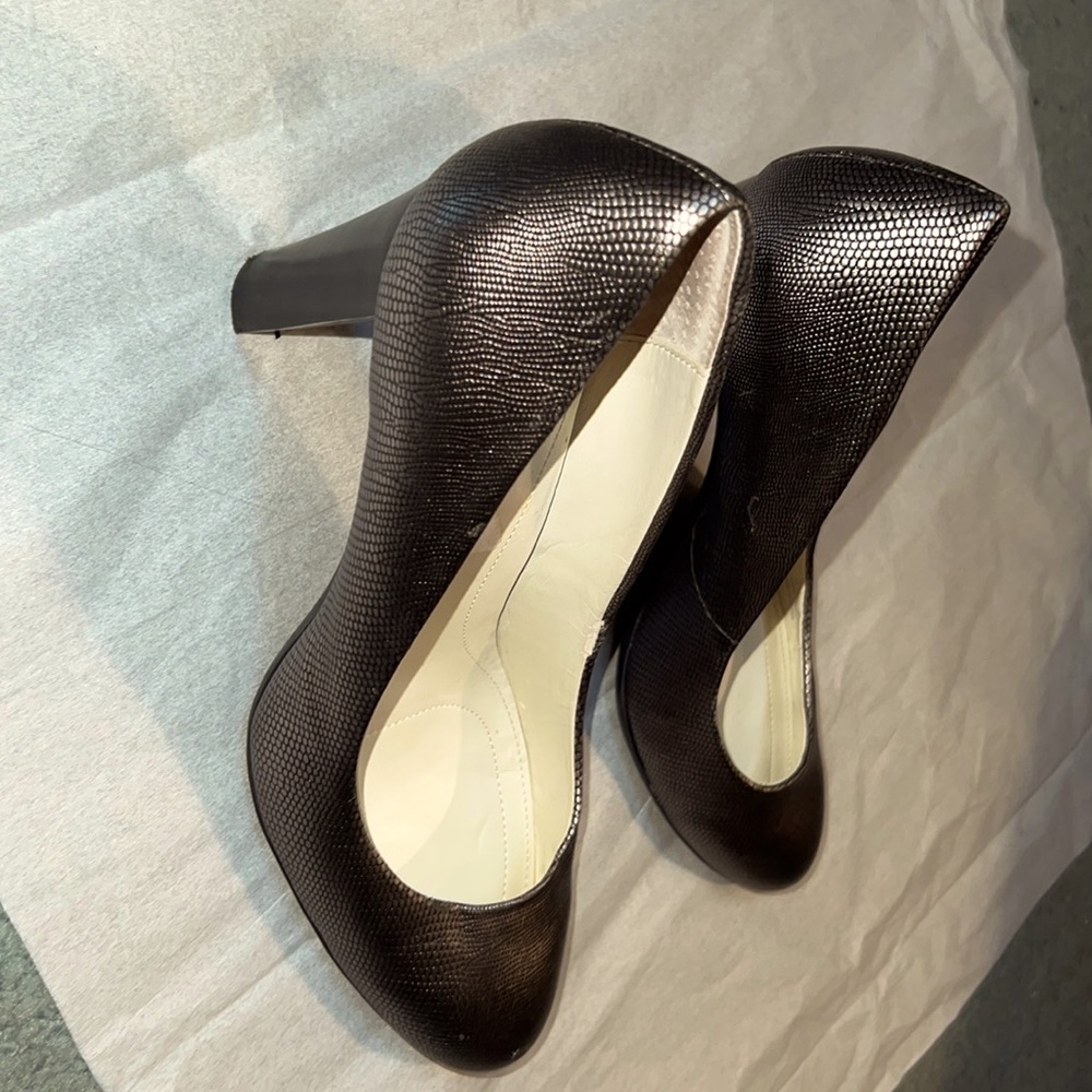 Calvin Klein bronze 3.5” heel